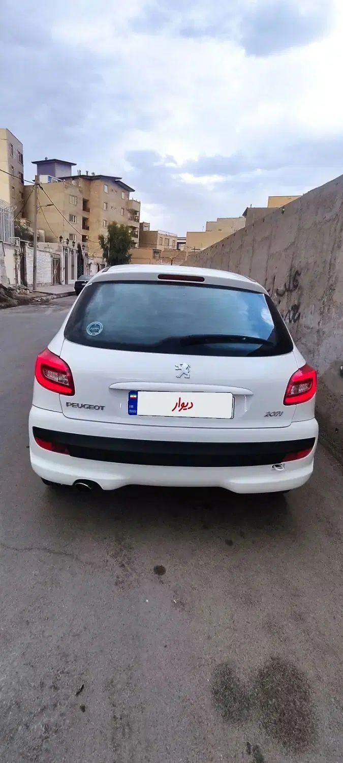 207 سقف فلز tu5|خودرو سواری و وانت|ساوه, |دیوار