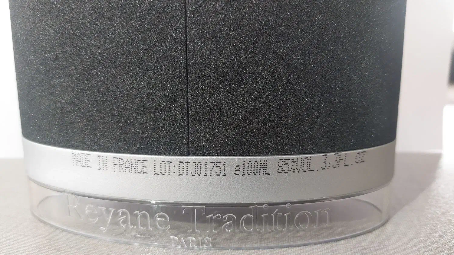 عطر ادکلن اینسرکشن رایان تردیشن|آرایشی، بهداشتی، درمانی|شاهینشهر, مخابرات (شهید بهشتی)|دیوار