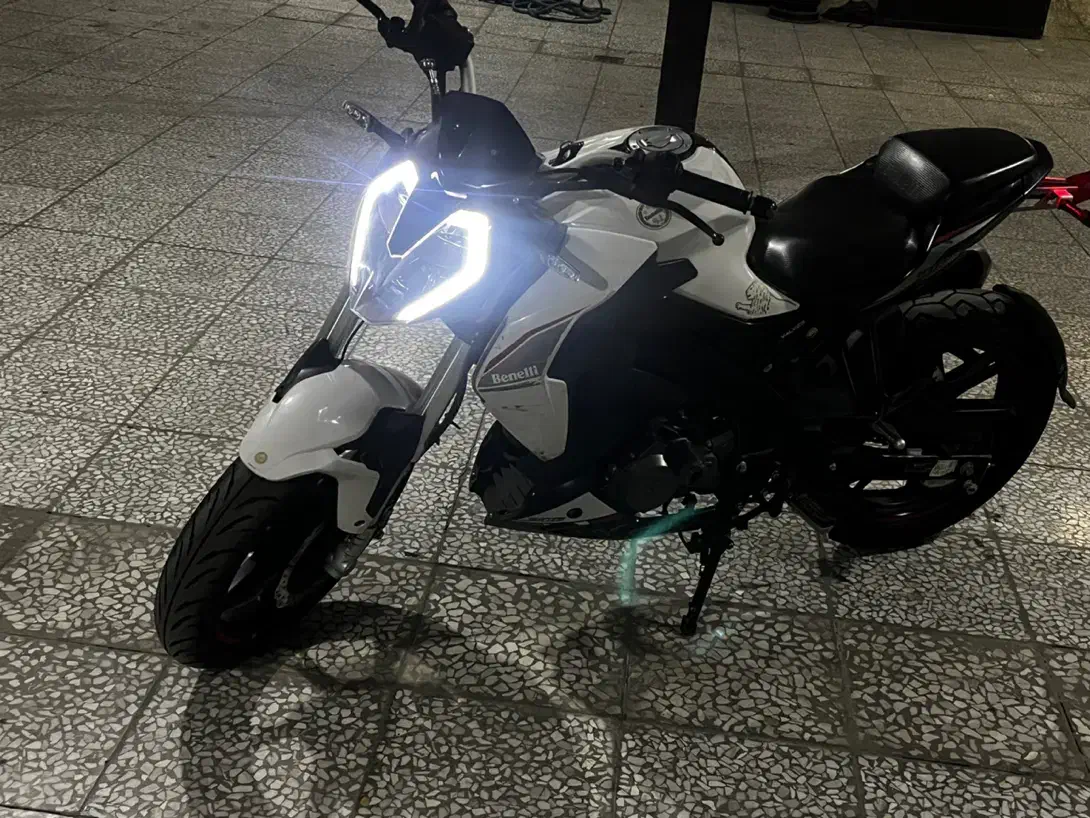 بنلی۱۸۰s|موتورسیکلت|تهران, خلیج فارس|دیوار