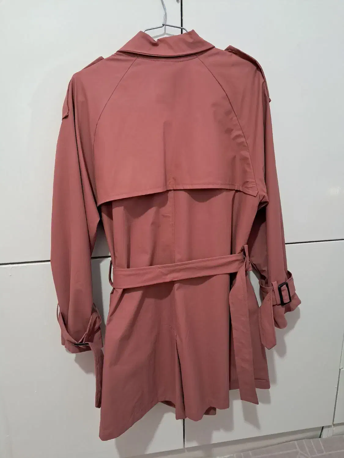 بارانی|لباس|ایلام, |دیوار