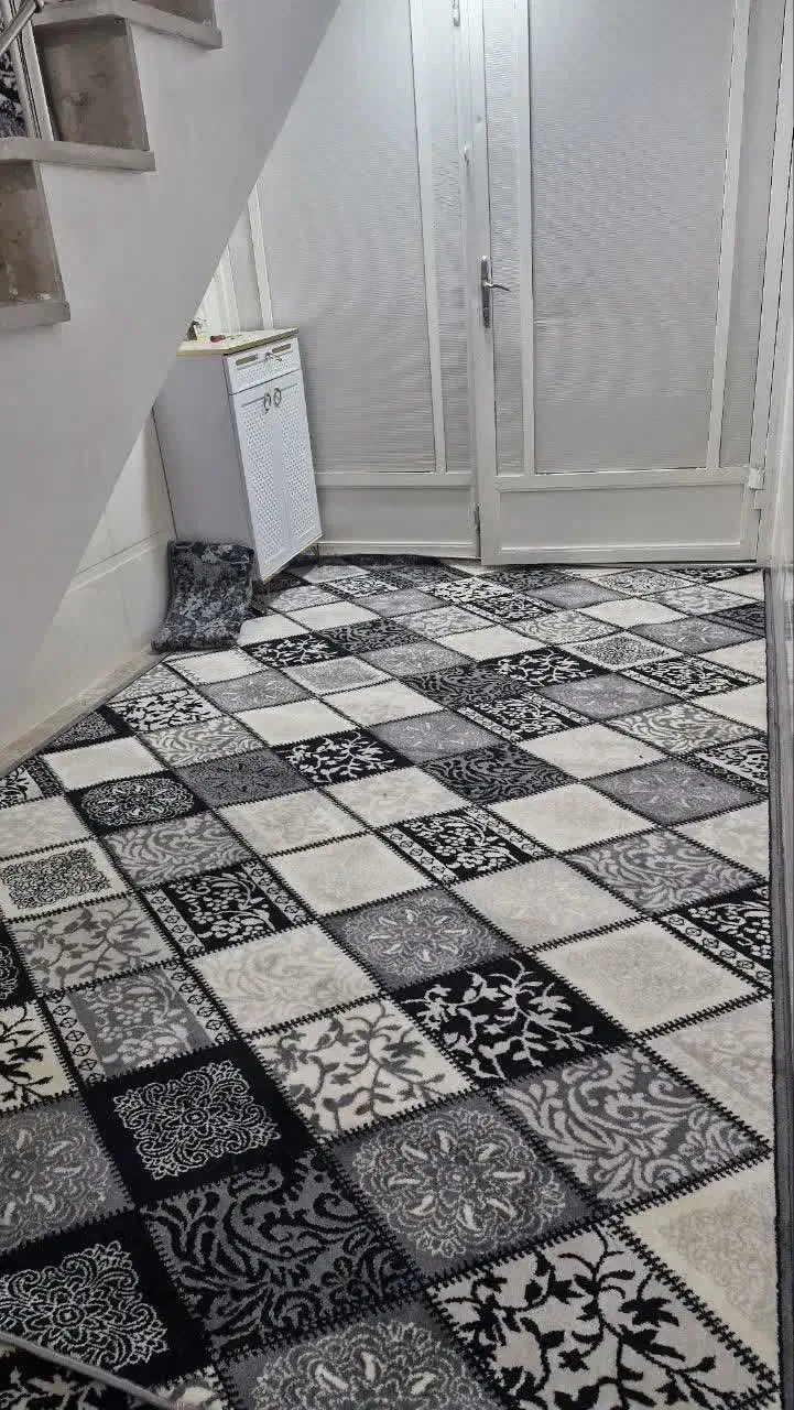 گبه لوزی طوسی مشکی فرش بزرگمهر|فرش|قم, زند آباد|دیوار