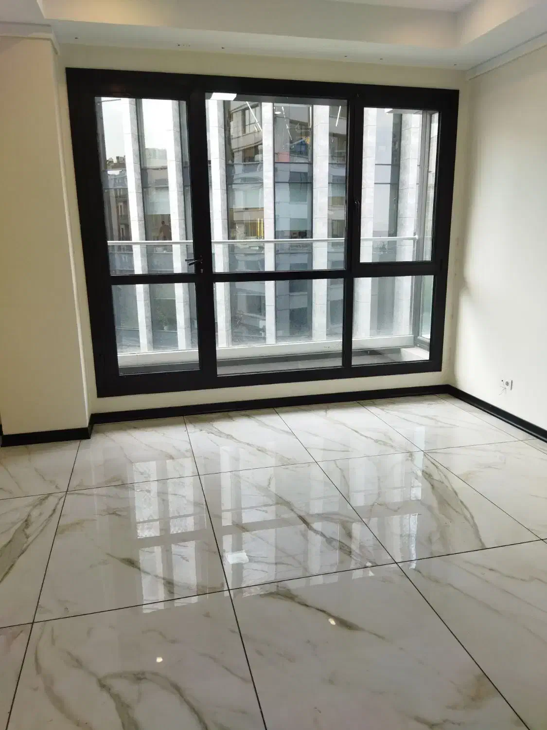 85متر سند اداری / 2 پارکینگ /زعفرانیه|اجارهٔ دفتر کار، اتاق اداری، مطب|تهران, زعفرانیه|دیوار