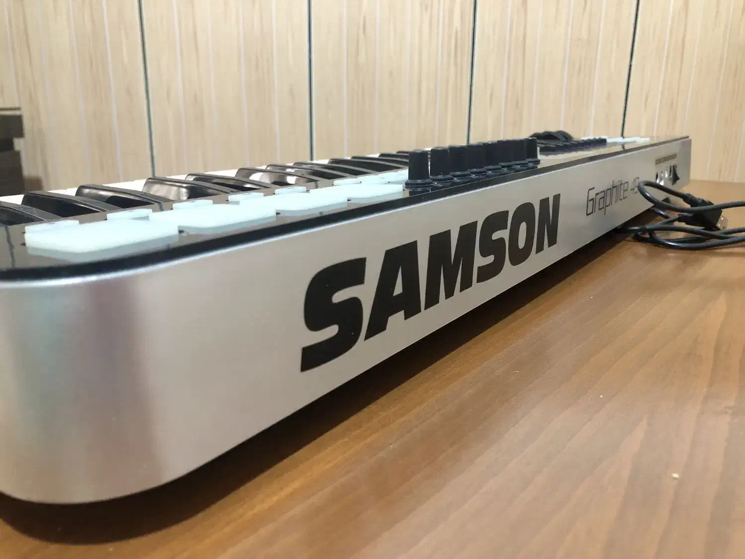 میدی کنترلر SAMSON مدل Graphite 49|پیانو، کیبورد، آکاردئون|مینودشت, |دیوار
