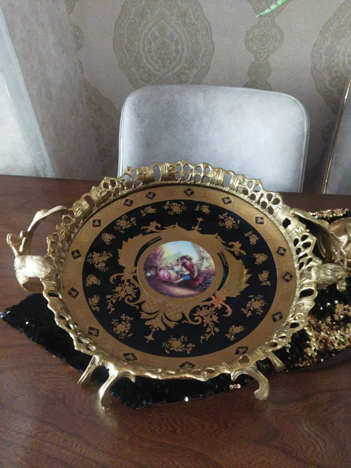 گلدان‌اسب میوه‌خوری‌اجیل‌خوریبرای‌جهیزیه|مجسمه، تندیس، ماکت|تبریز, |دیوار