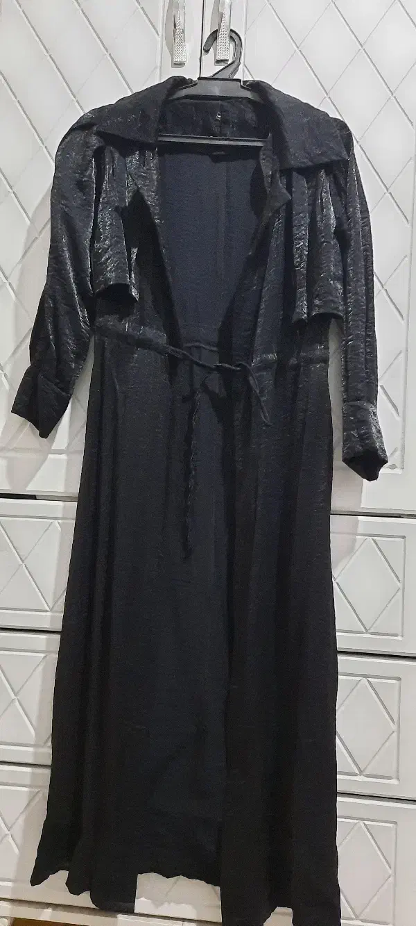 کاور بلند|لباس|کازرون, |دیوار