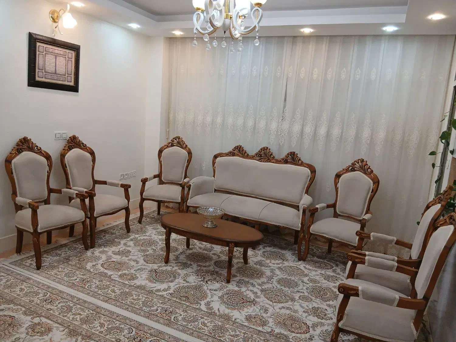 مبلمان ۹نفره|مبلمان خانگی و میز عسلی|شاهین‌شهر, عطار|دیوار