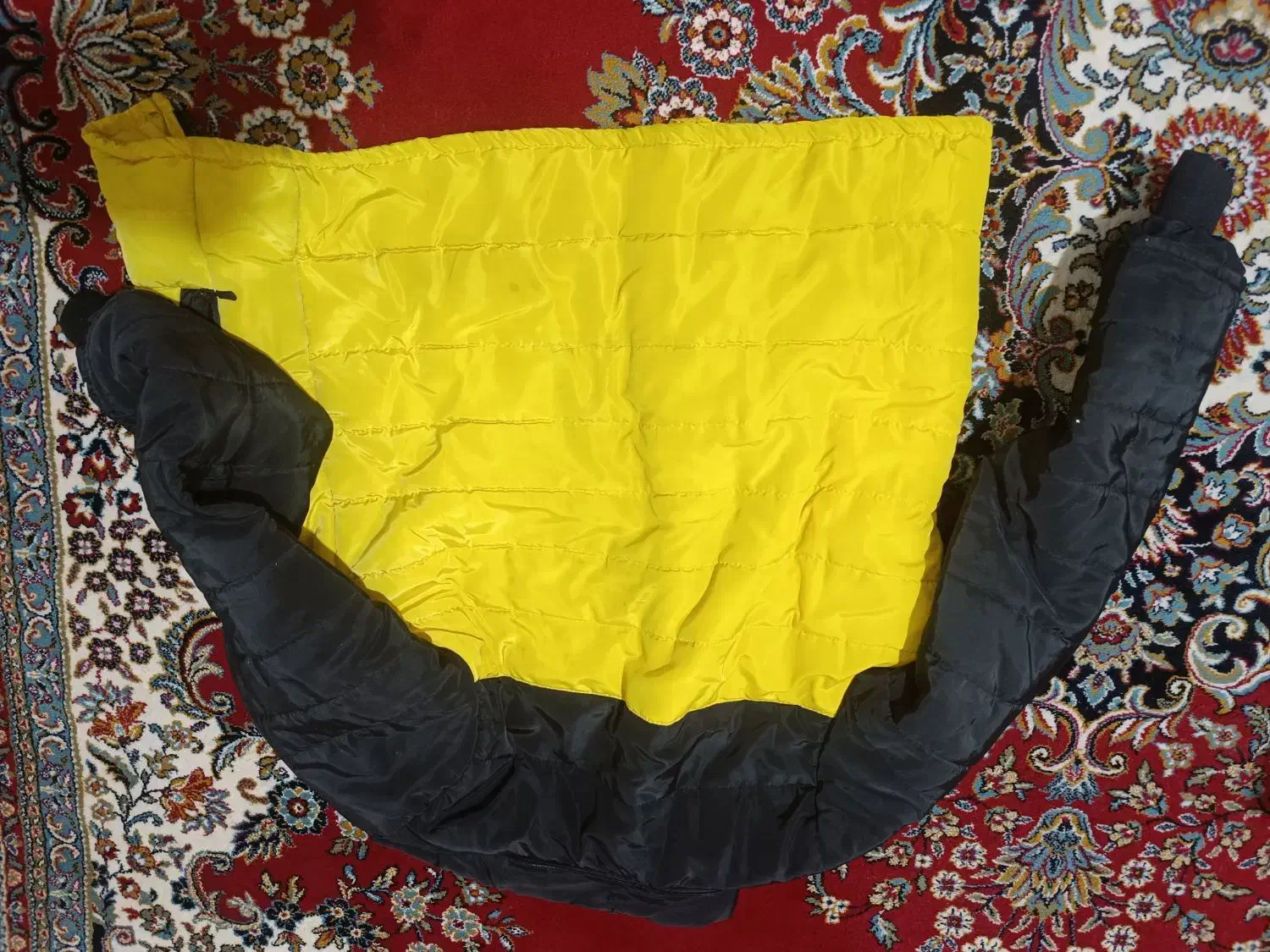 کاپشن|لباس|ملایر, |دیوار