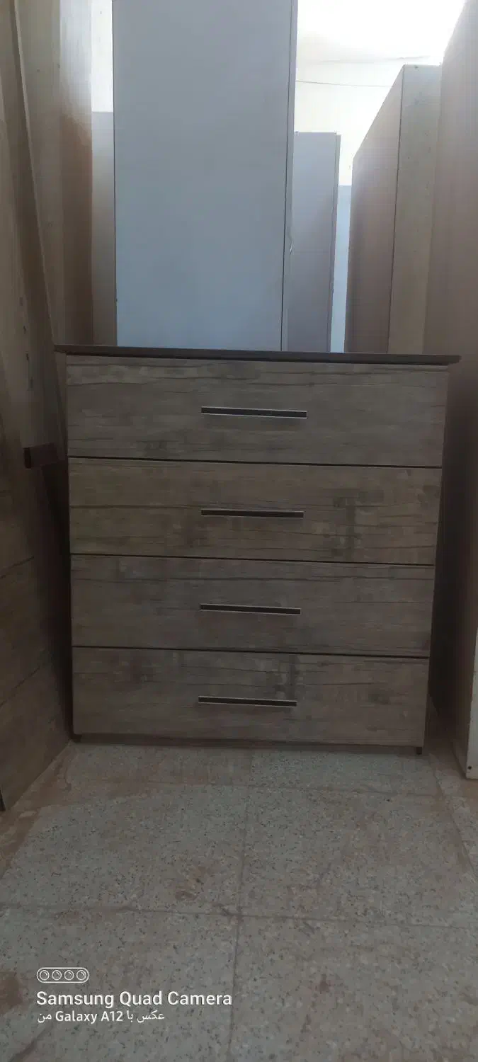 دراور۴کشو|جاکفشی، کمد، دراور|خمینی‌شهر, |دیوار