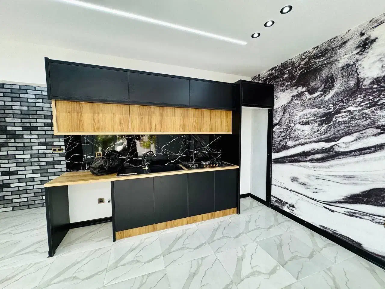 ویلا مدرن ۱۸۰م با ویو جنگل ویو جنگل /با شرایط عالی|فروش خانه و ویلا|چمستان, |دیوار