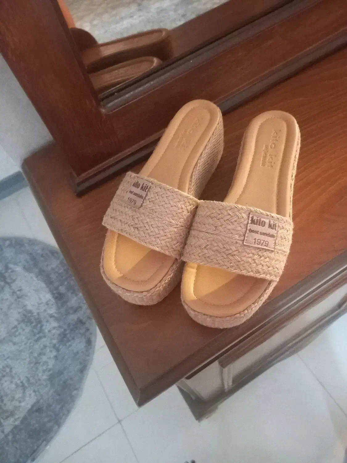 دمپایی مدل لژ دار|کیف، کفش، کمربند|بروجرد, |دیوار