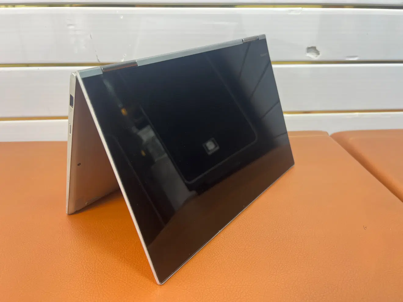 Lenovo yoga x360|رایانه همراه|صحنه, |دیوار
