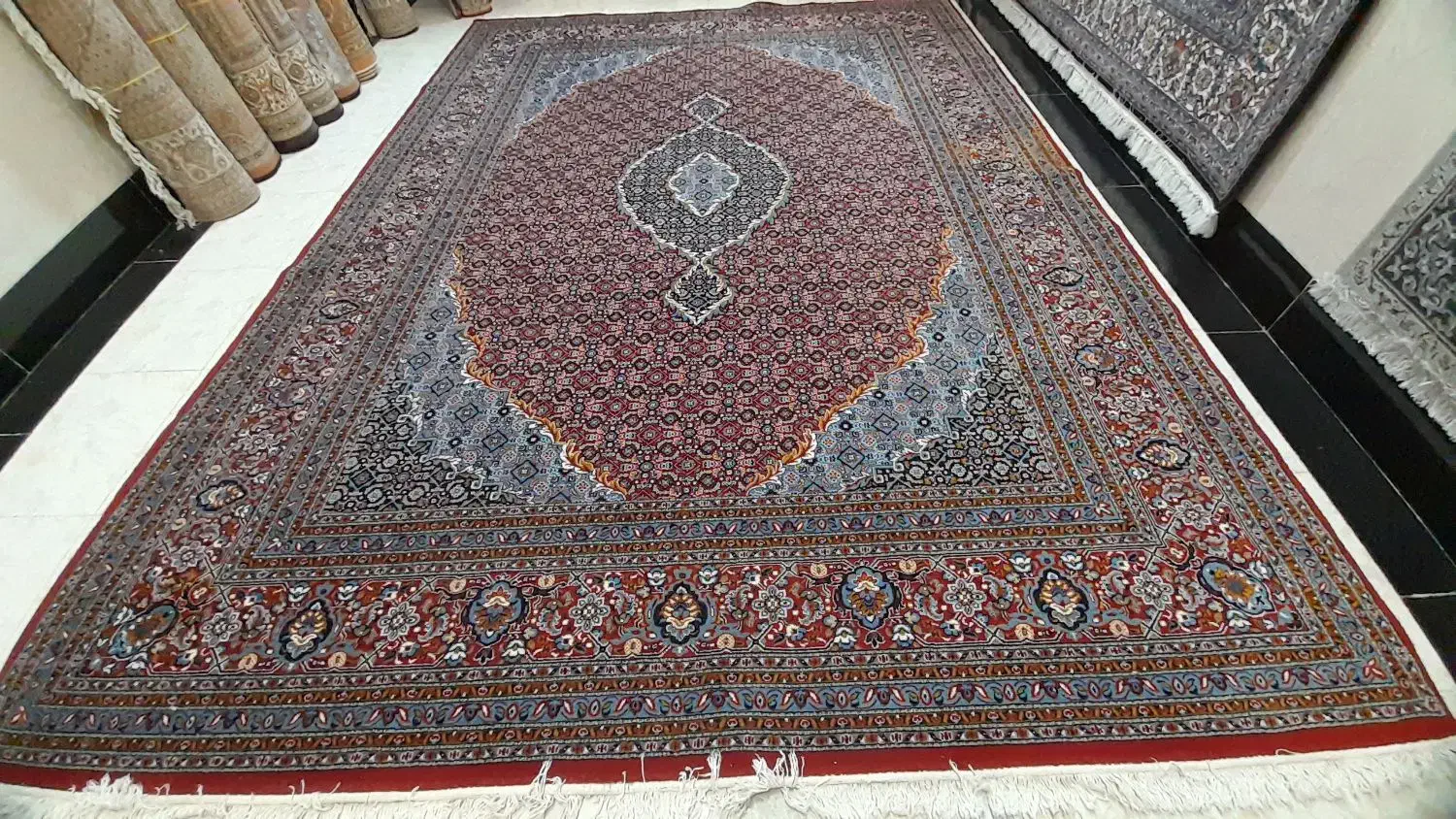 فرش۵۰۰شانه ریزماهی‌‌‌‌‌۱۲متری|فرش|اردبیل, |دیوار