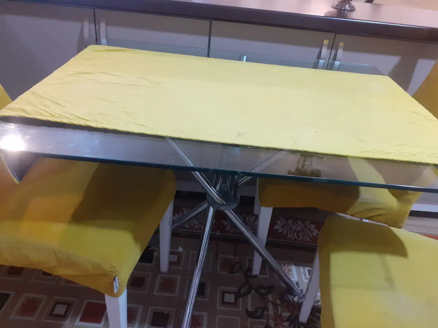 میز غذا خوری و مبل هفت نفره|مبلمان خانگی و میز عسلی|فامنین, |دیوار