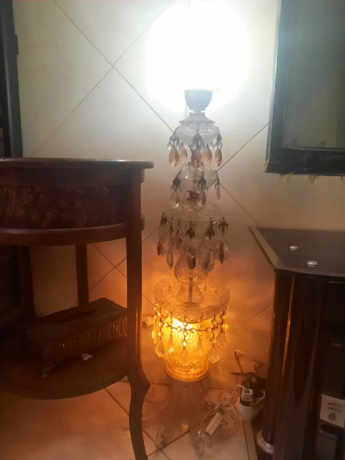 یک جفت شمعدانی بسیار زیبا وبلند|لوستر و چراغ آویز|اراک, |دیوار