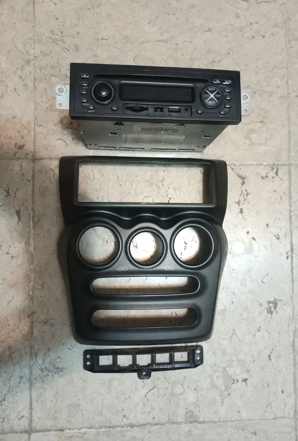 ضبط و قاب ضبط و پنل اصلی ام وی ام ۱۱۰ اس|قطعات یدکی و لوازم جانبی|کرج, فاز ۵ مهرشهر|دیوار