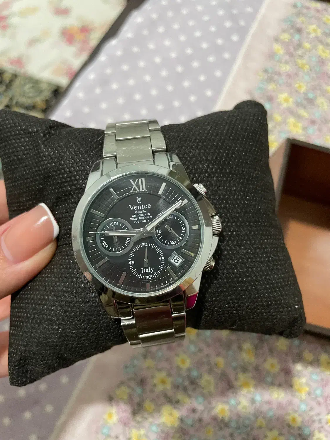 ساعت مچی دسته فلزی|ساعت|شاهین‌شهر, بنیاد ازدواج|دیوار