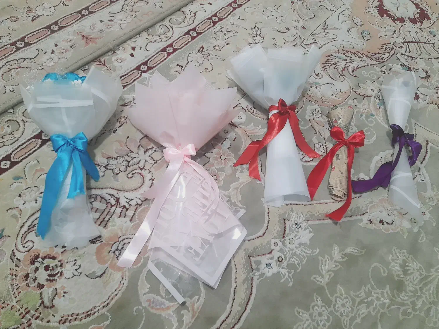 گل روبانی ماندگار (تخفیف ویژه)|گل مصنوعی|یاسوج, |دیوار