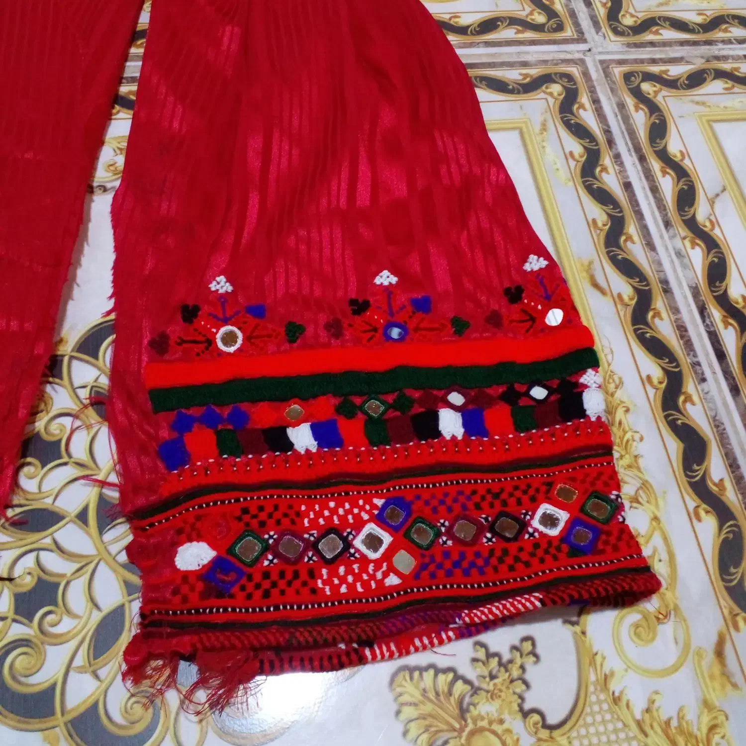 حراج دستش حراج زدم لباس نو فروش فوری|حراج|چابهار, |دیوار