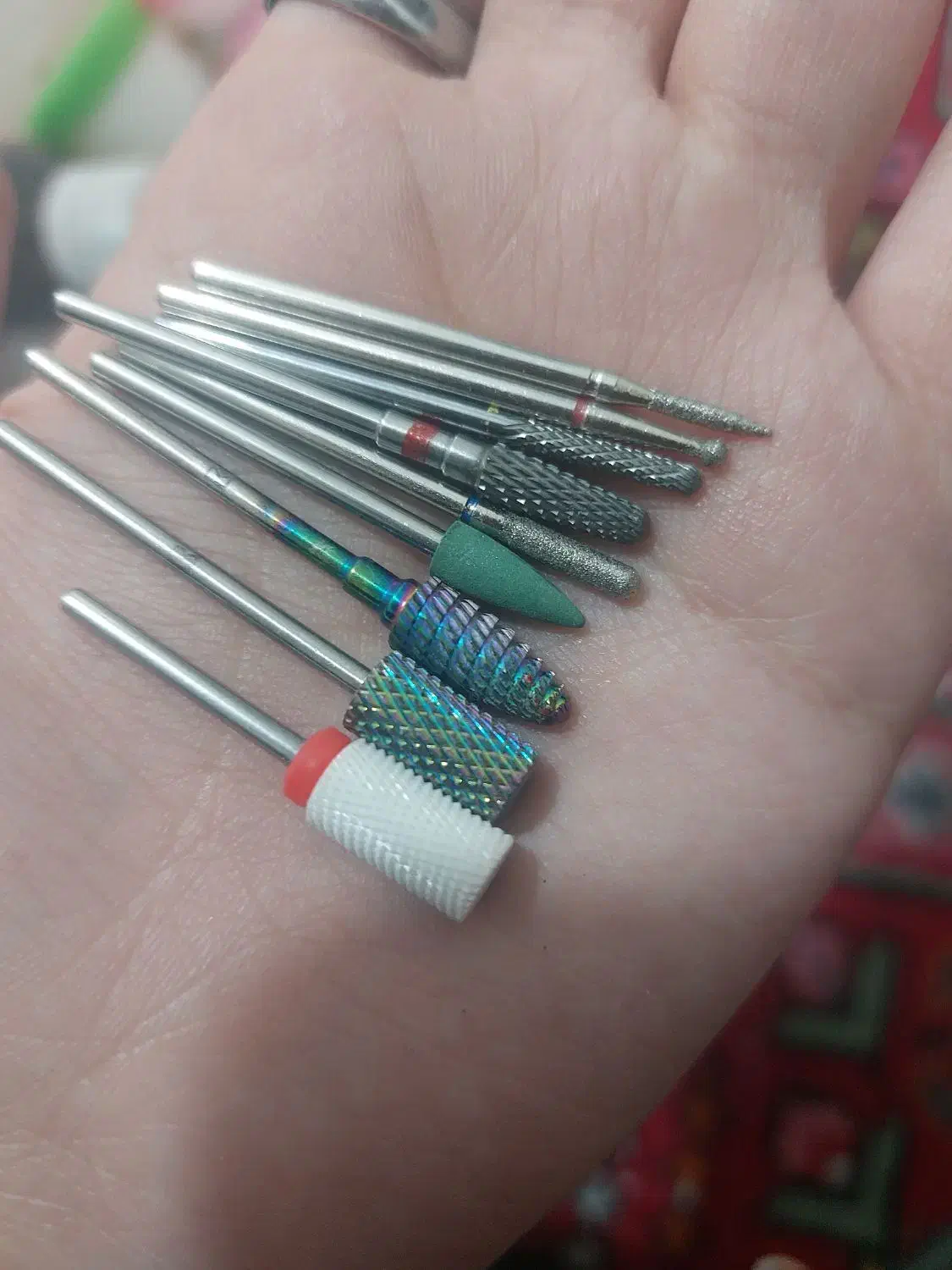 لوازم ناخن|آرایشگاه و سالن‌های زیبایی|فردیس, کوی نور|دیوار