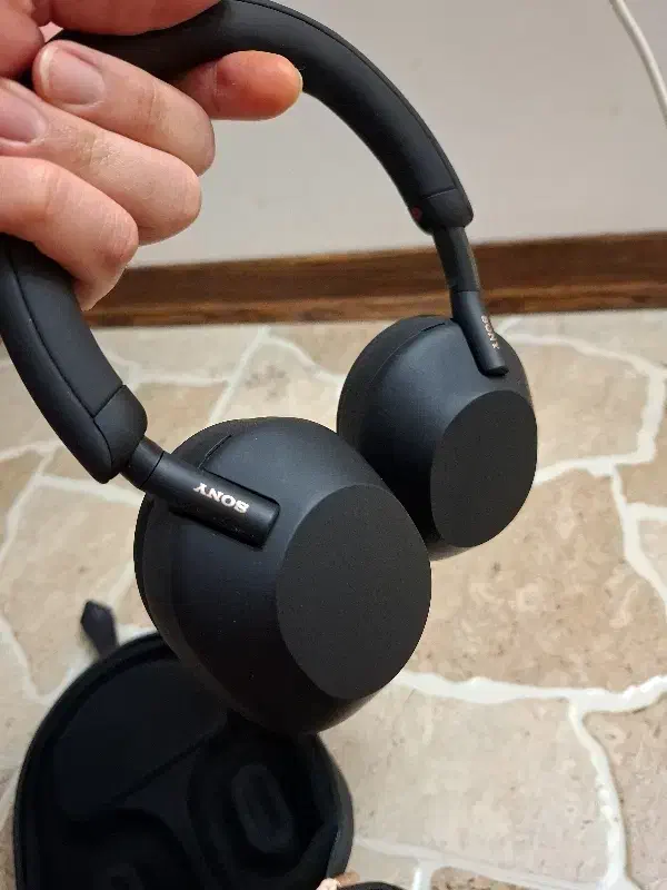 هدفون سونی xm5 در حد آکبند|پخش‌کننده همراه|تهران, فردوس|دیوار