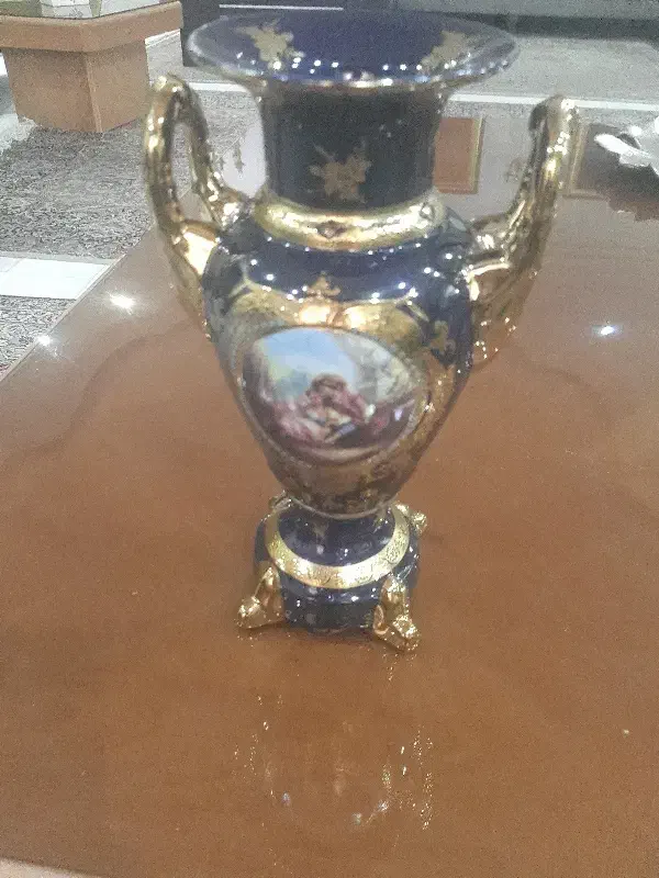 گلدان عتقیق|کلکسیون اشیاء عتیقه|تهران, امانیه|دیوار