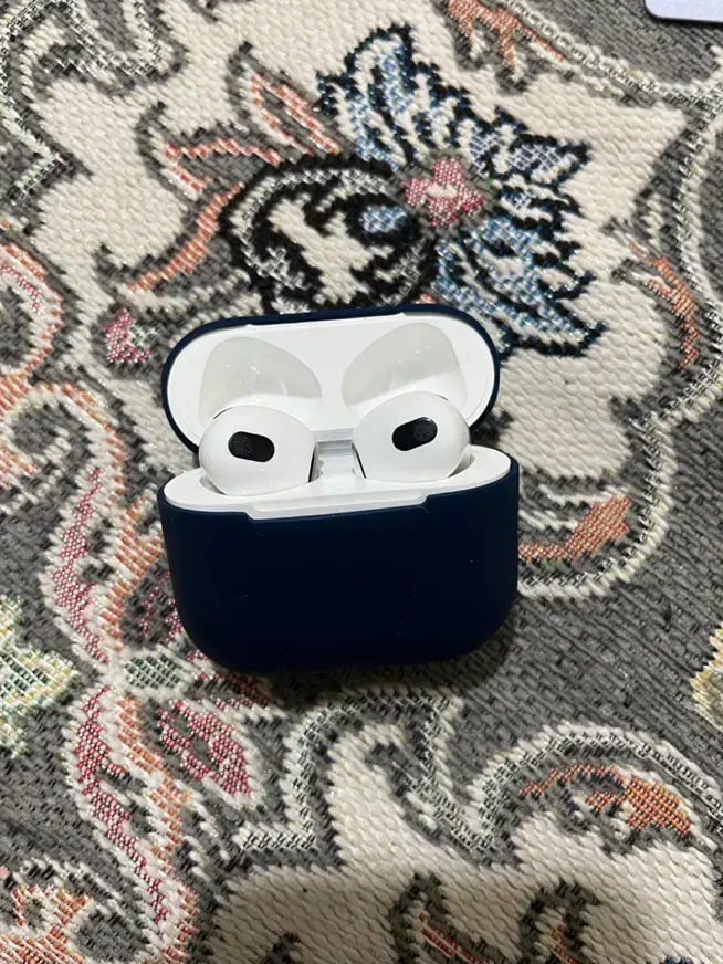 ایرپاد|لوازم جانبی موبایل و تبلت|کرمان, |دیوار