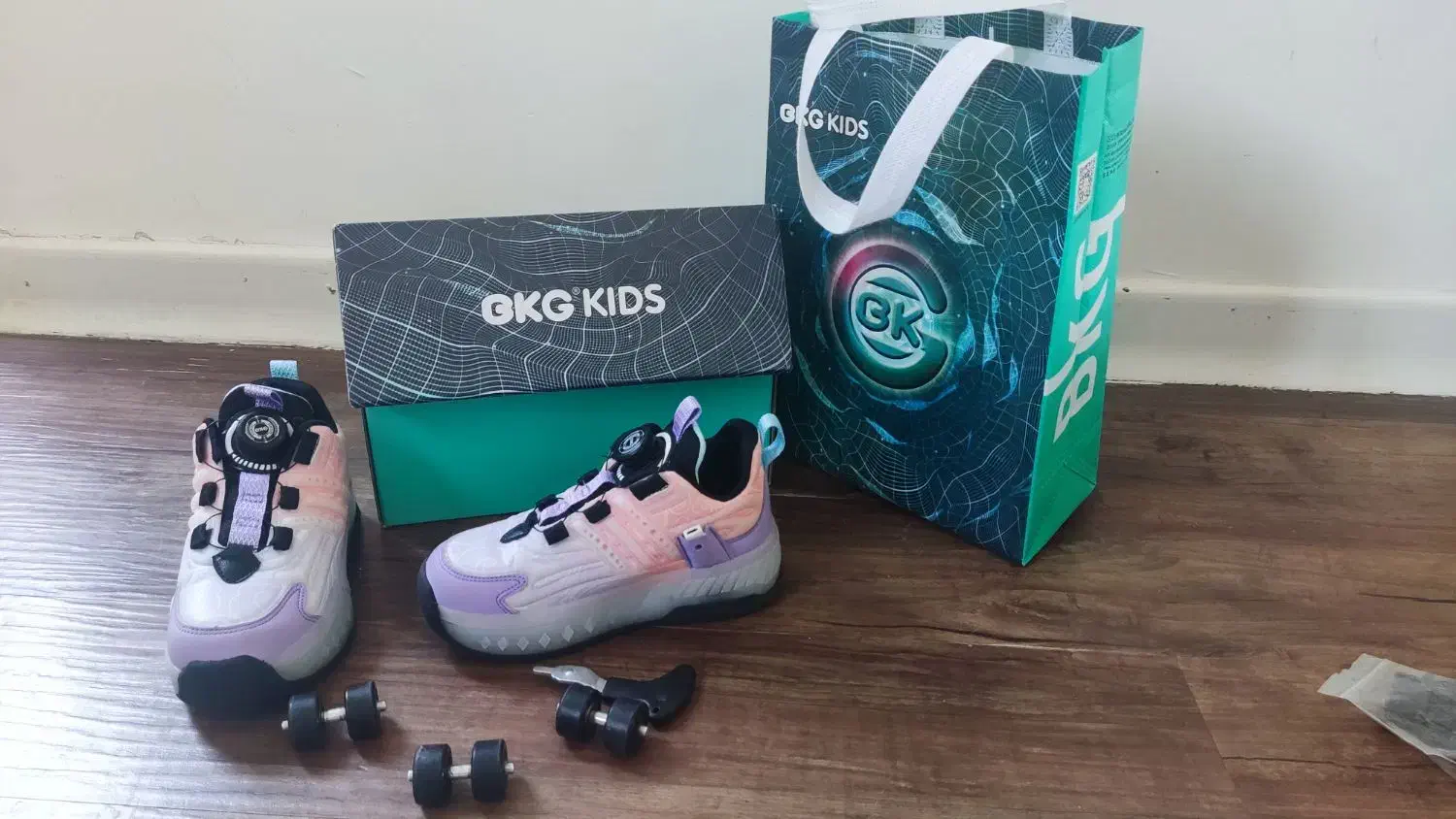 کفش اسکیتی|کیف، کفش، کمربند|اهواز, زیتون کارمندی|دیوار