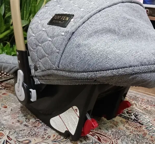 کریر ملورین|کالسکه و لوازم جانبی|رشت, منظریه|دیوار