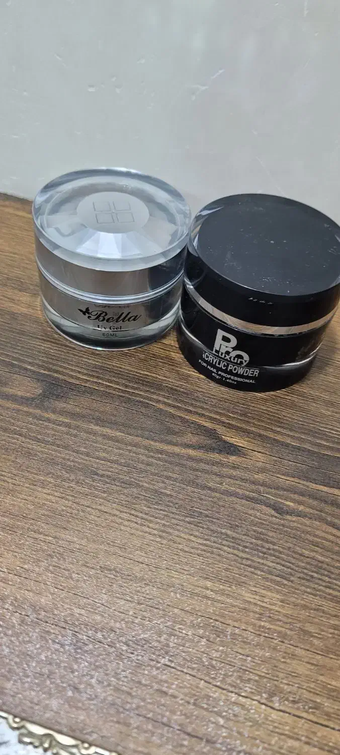 پودر و ژل کاشت|آرایشگاه و سالن‌های زیبایی|کارون, |دیوار