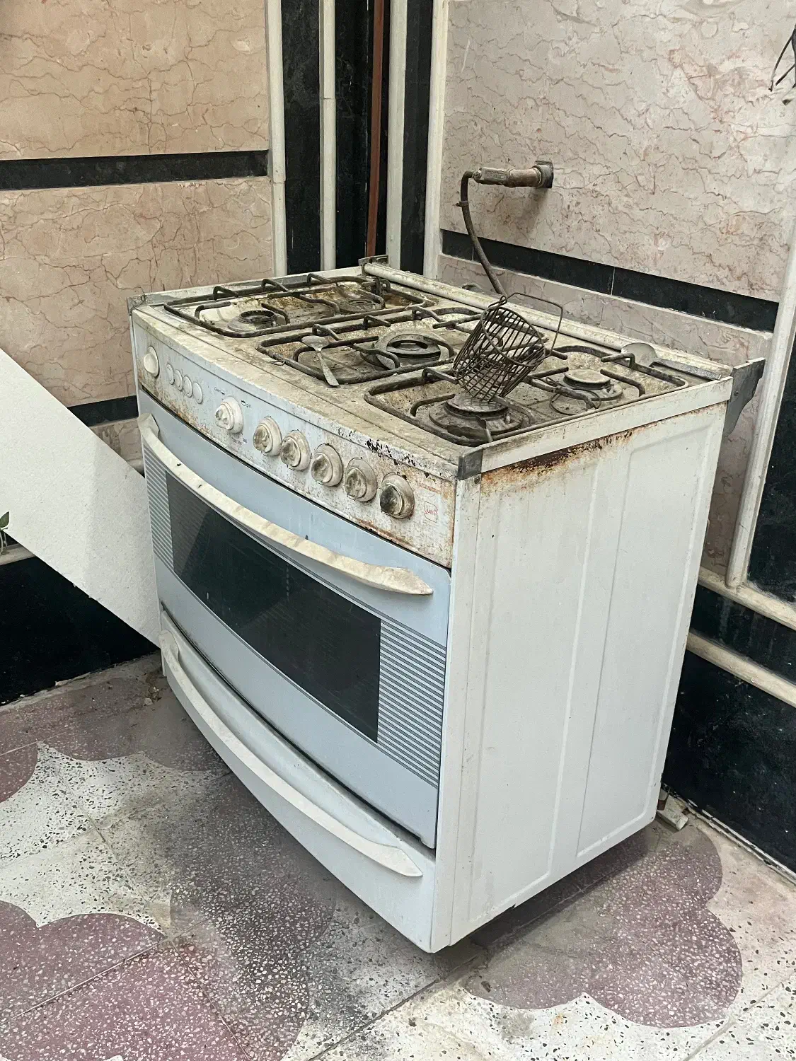 فرگاز|اجاق گاز و لوازم برقی پخت‌وپز|کازرون, |دیوار