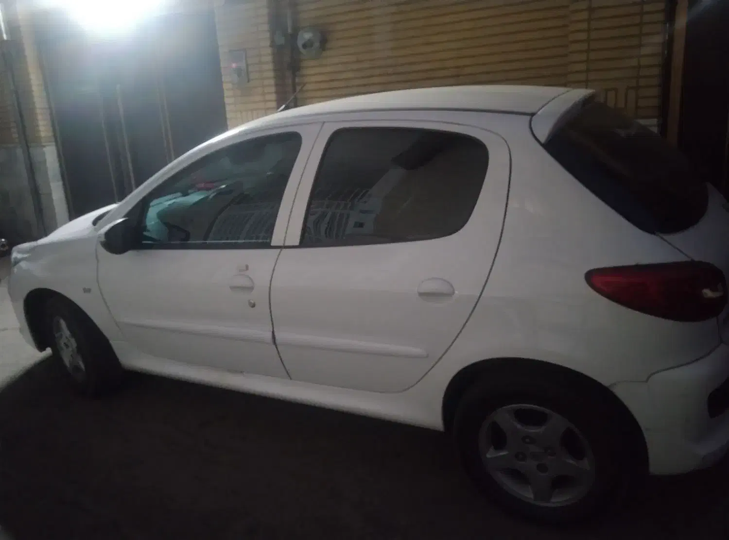 ۲۰۷ سفید ۱۴۰۳|خودرو سواری و وانت|قم, سراجه (۱۵ خرداد)|دیوار