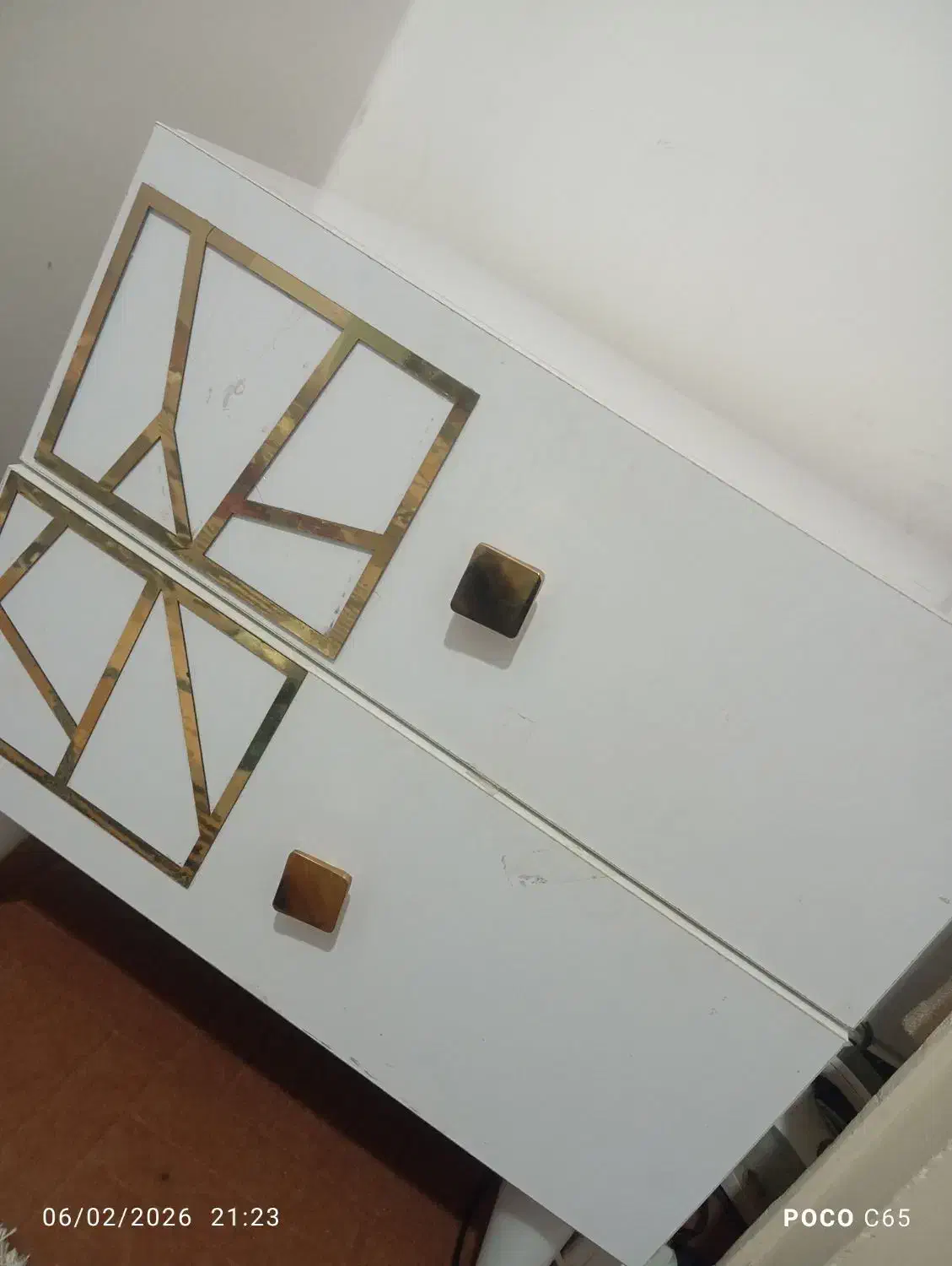 پاتختی|جاکفشی، کمد، دراور|زاهدان, |دیوار