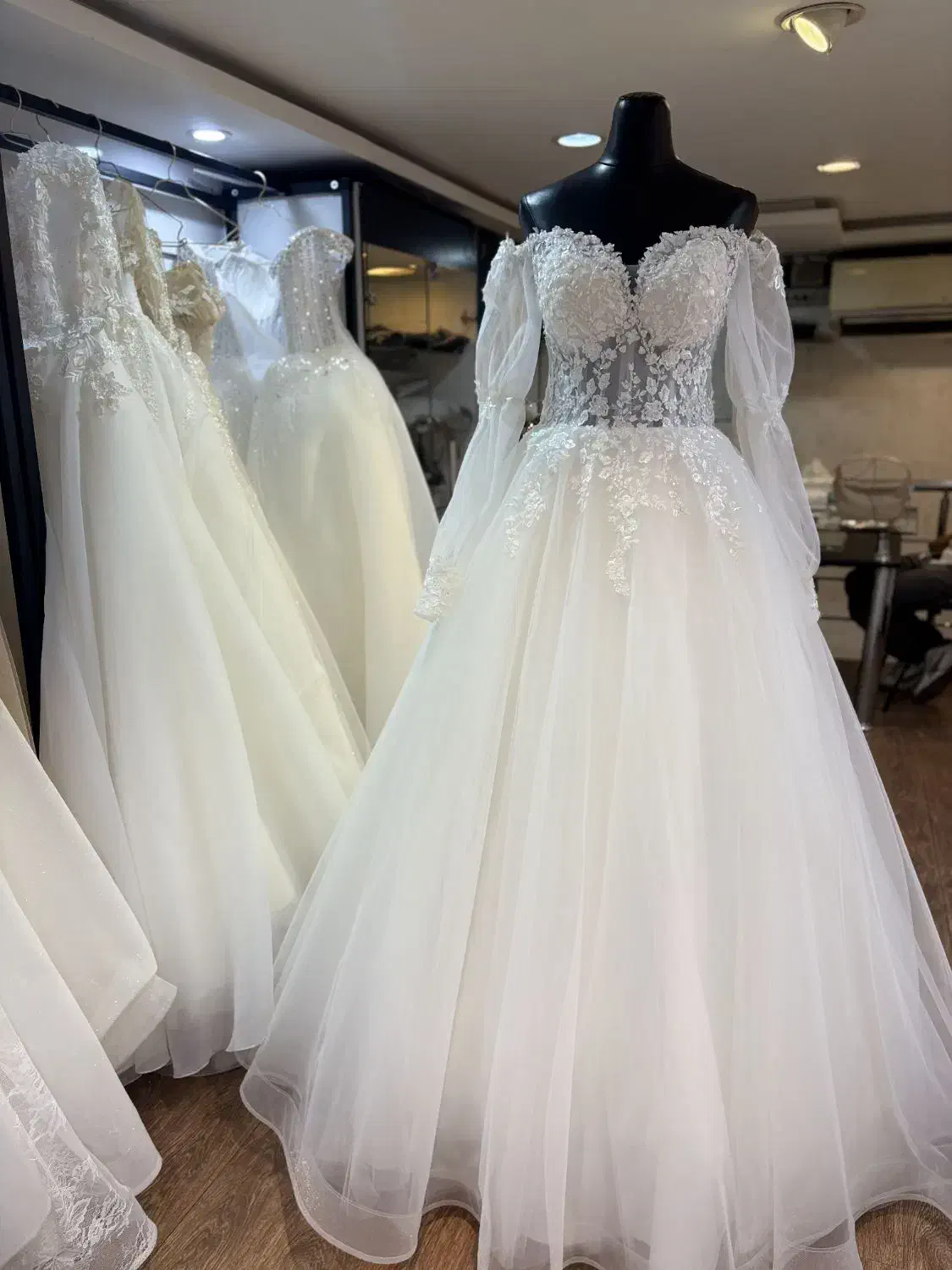 لباس عروس|لباس|پاکدشت, پاکدشت (مامازند)|دیوار