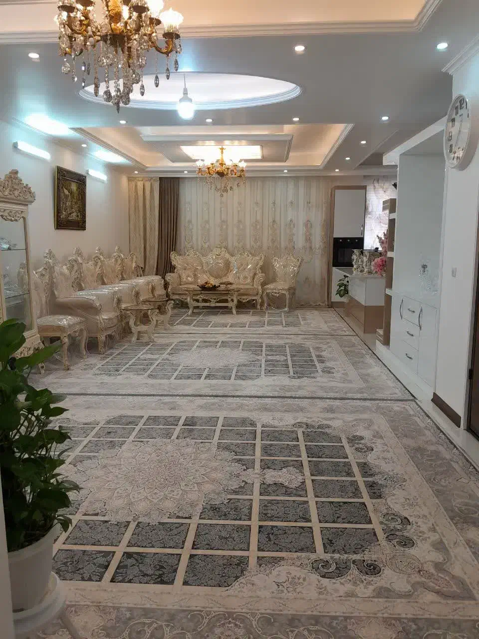 126متر دو خواب کلید نخورده/تک واحدی*تعاون|فروش آپارتمان|قم, عمار یاسر|دیوار