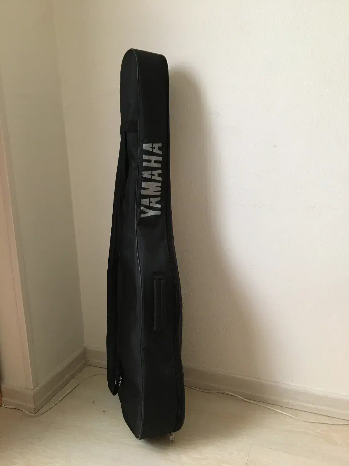 گیتار|گیتار، بیس، امپلیفایر|شیراز, رحمت‌آباد|دیوار