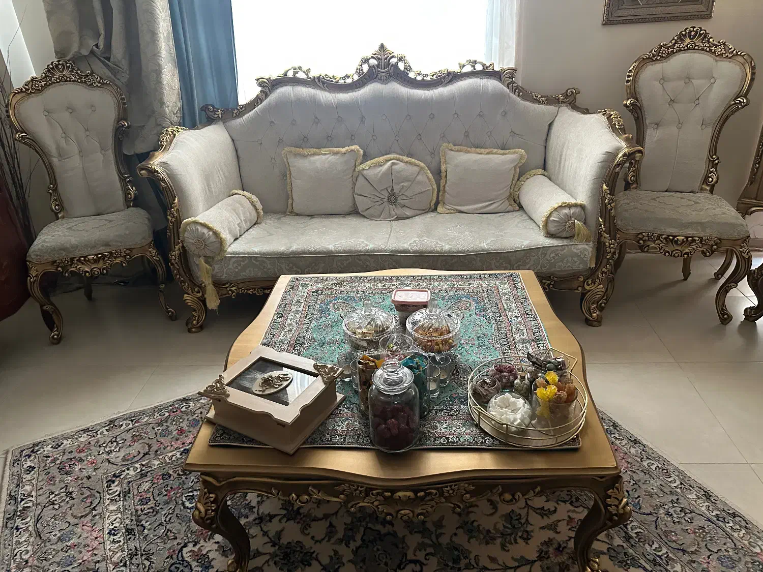 مبلمان چوب گرجستان|مبلمان خانگی و میز عسلی|تهران, قیطریه|دیوار