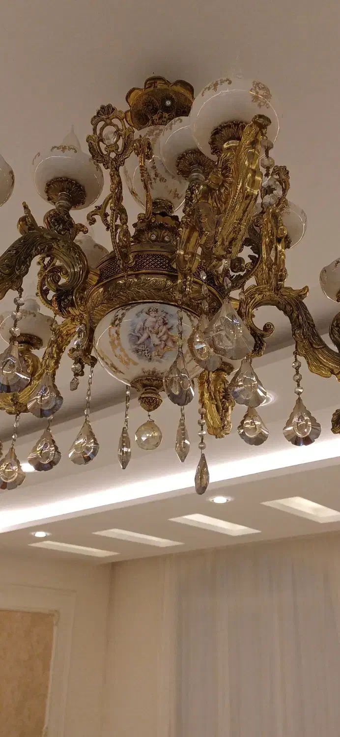 لوستر|لوستر و چراغ آویز|مشهد, انقلاب|دیوار