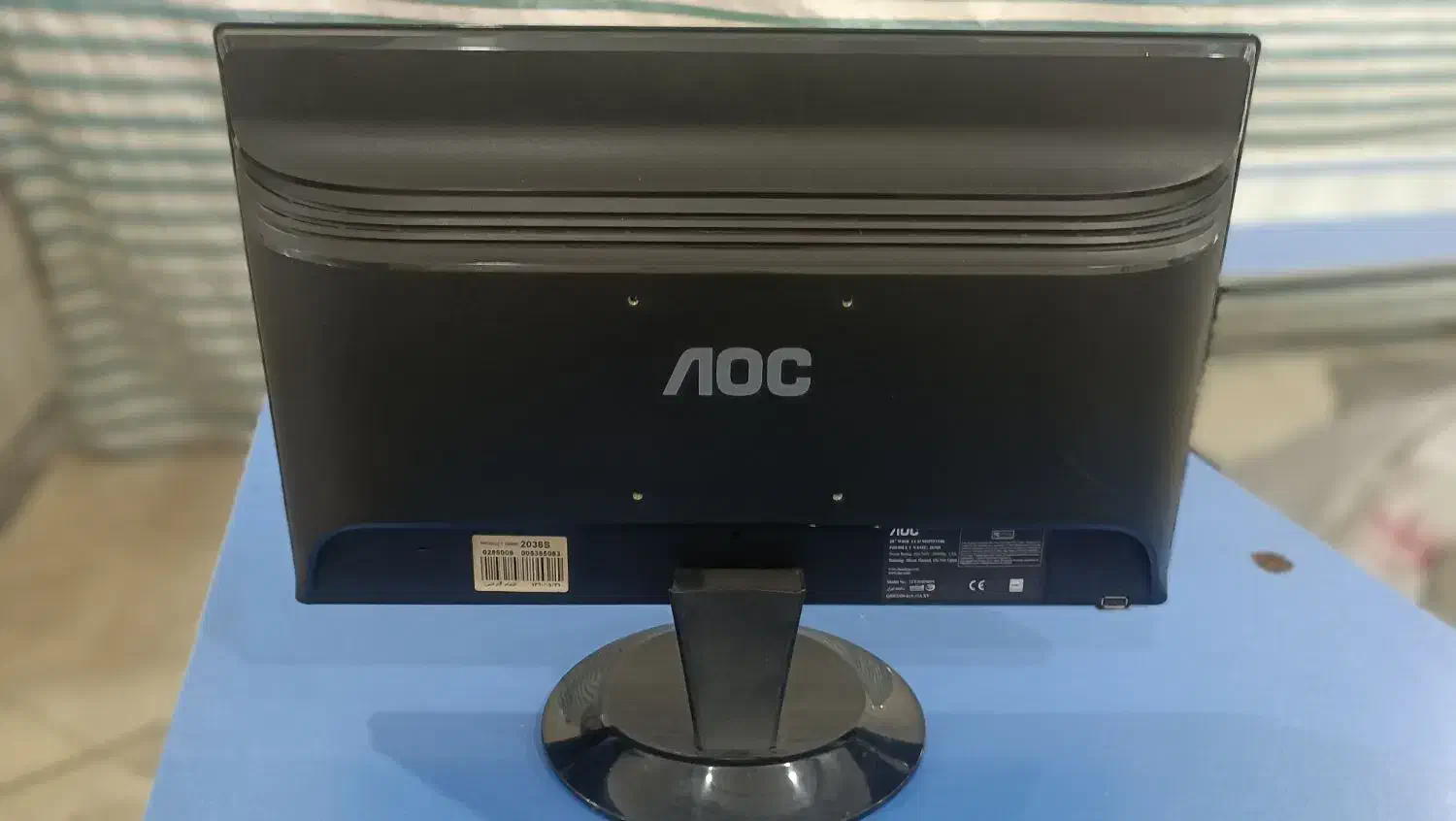 ۲عدد مانیتور AOS.20اینچ|قطعات و لوازم جانبی رایانه|ملارد, |دیوار