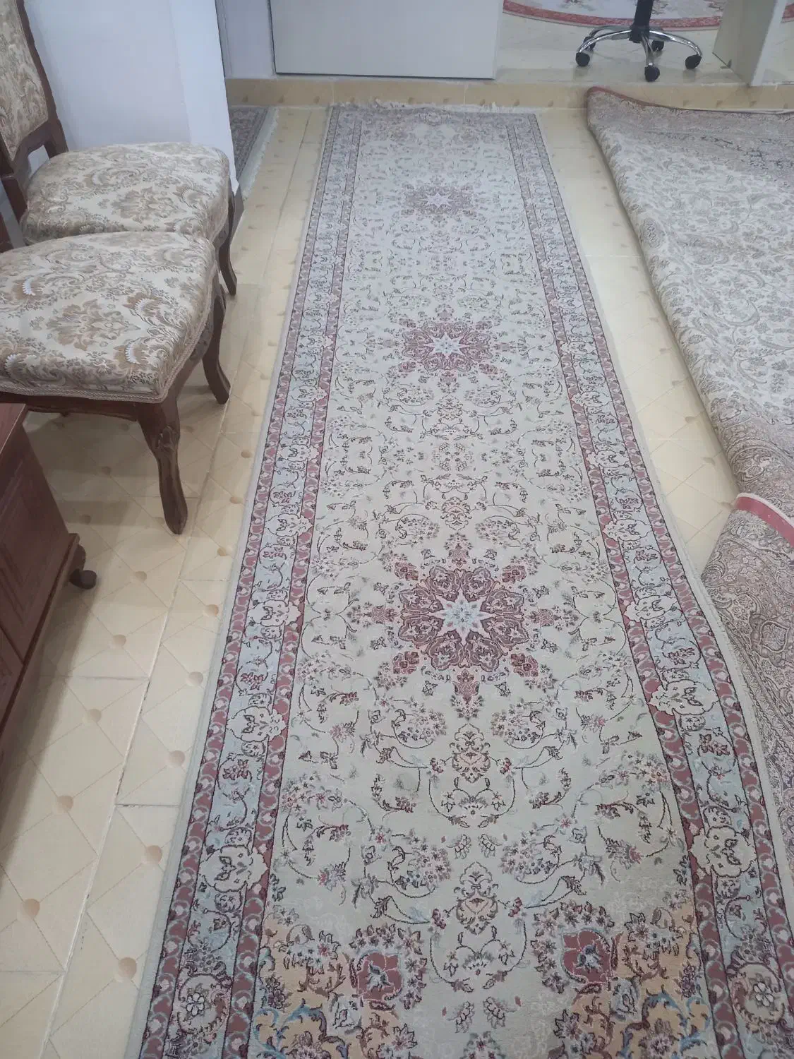 فرش ۴ متری نو|فرش|نظرآباد, شهرک بزرگمهر|دیوار