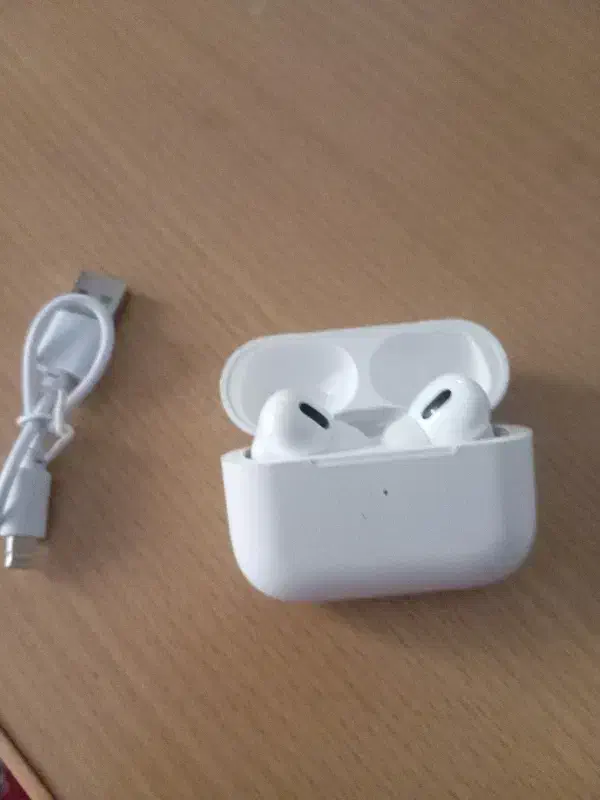 ایرپاد پرو دارای شارژر|لوازم جانبی موبایل و تبلت|محمدیه-قزوین, |دیوار