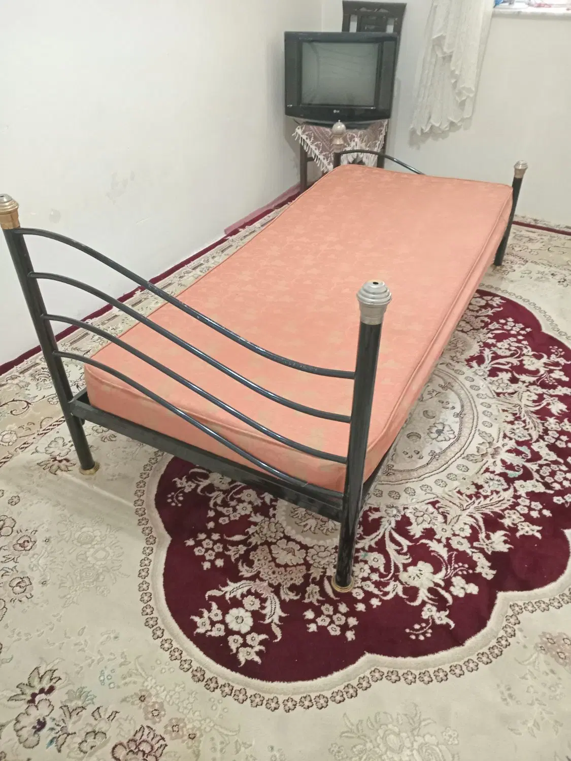 فروشی|تخت و سرویس خواب|بجنورد, |دیوار