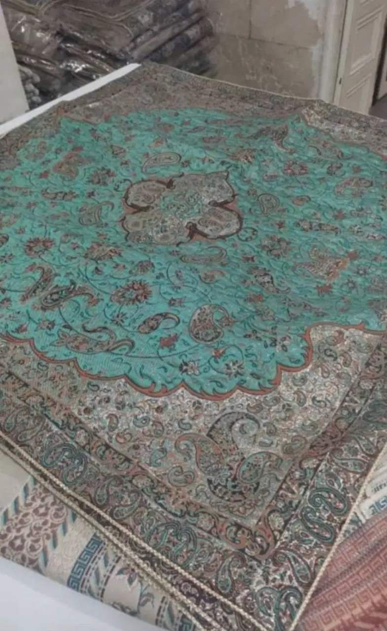 خریدارم عمده شال مبل و انواع رومیزی کوسن پیام بدید|پرده، رانر، رومیزی|تهران, پارک شهر|دیوار