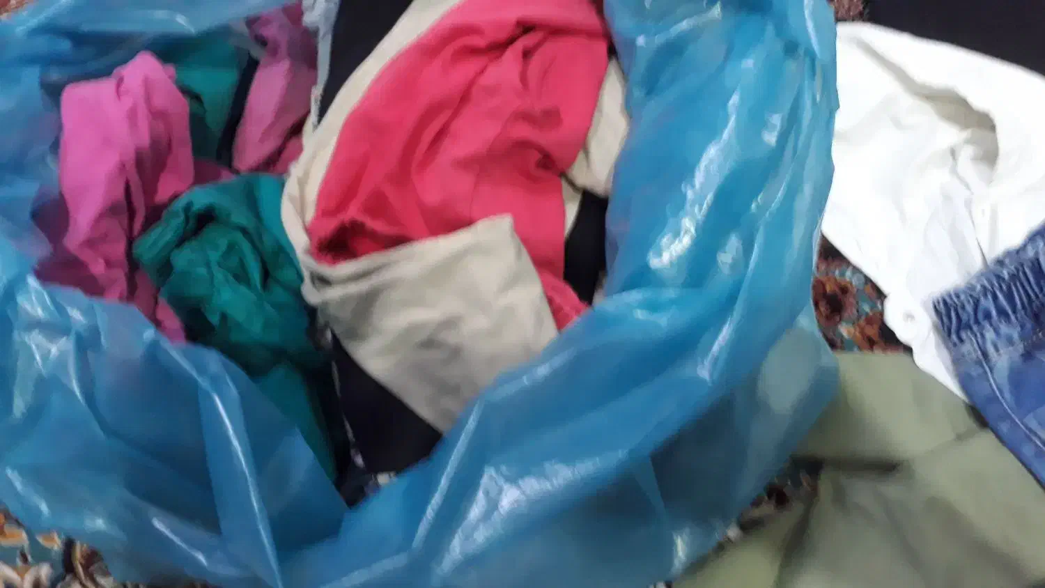 سلام یه تعداد لباس دخترانه از دوسال تا نه ده ساله|لباس|رشت, حمیدیان|دیوار