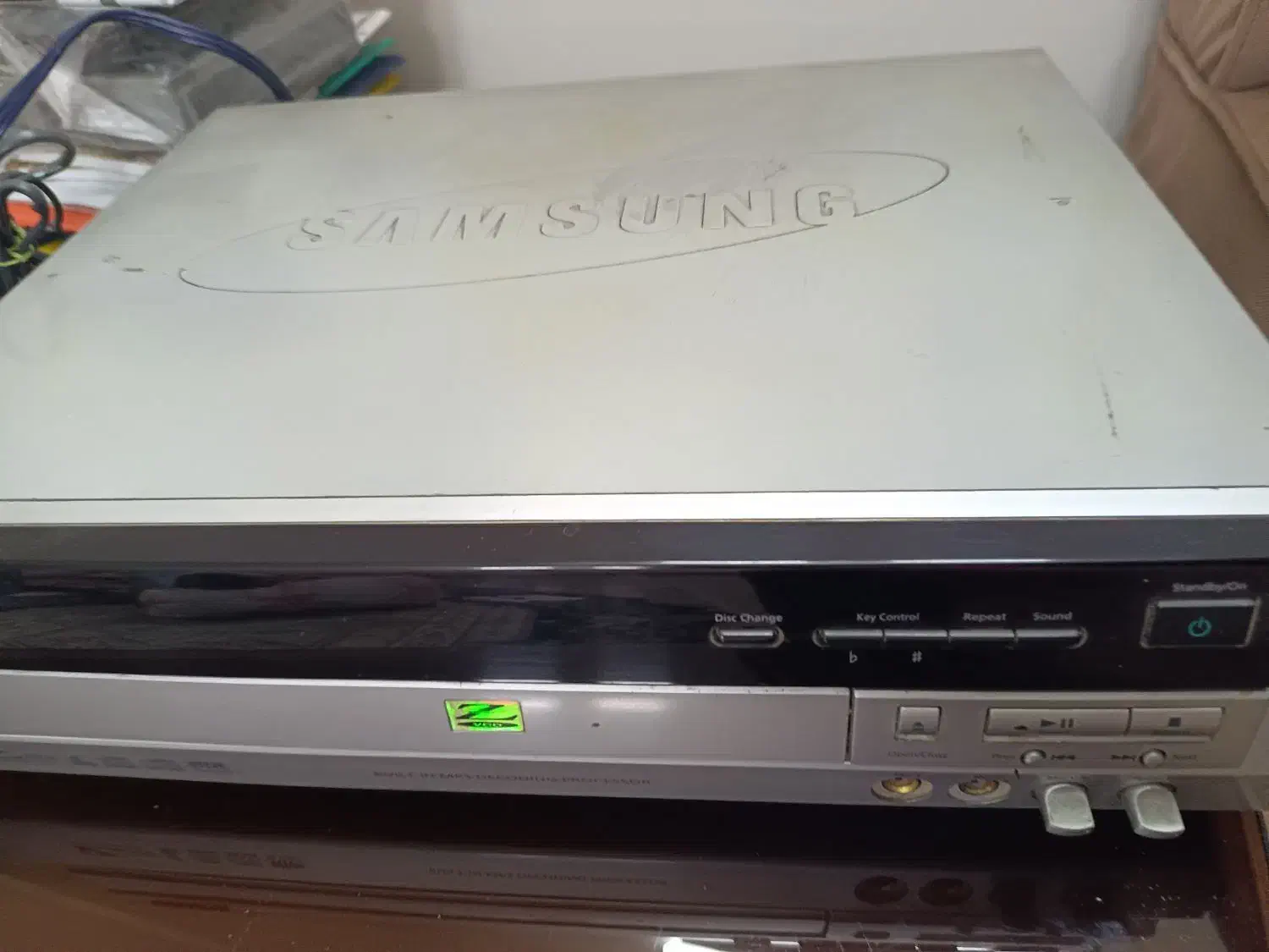 دستگاه سی دی خور سامسونگ|پخش‌کننده DVD و ویدیو|کهریزک, |دیوار