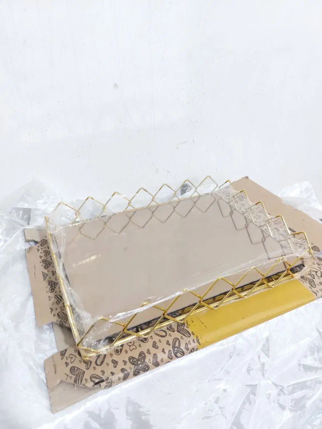 سینی کف آینه ای|ظروف سرو و پذیرایی|نورآباد ممسنی, |دیوار