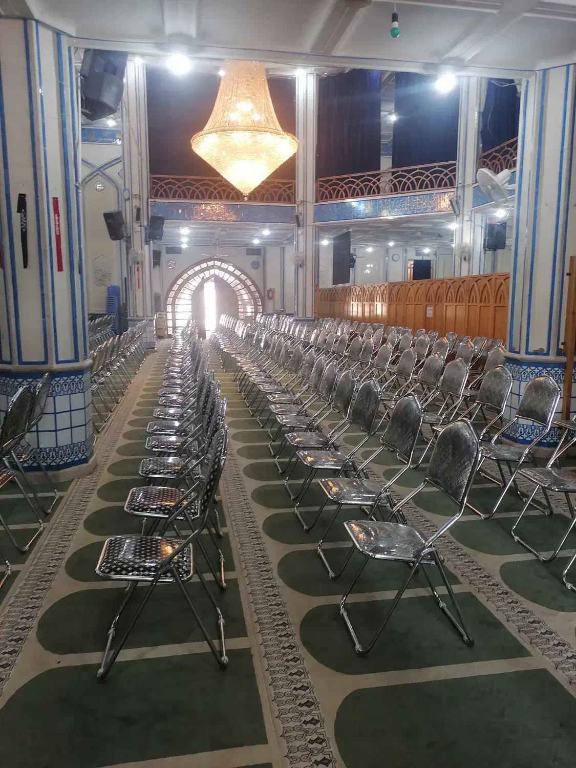 کرایه انواع میز و صندلی، اجاره باند، میکسر و آمپلی|خدمات پذیرایی، مراسم|شیراز, رازی|دیوار