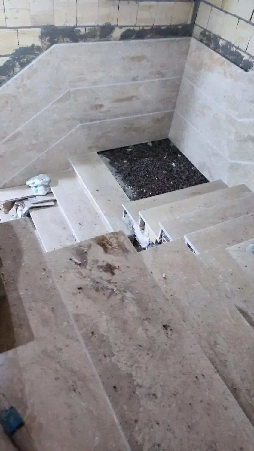 کاشی کار سرامیک کار سنگ کار موزاییک و آجرنما|خدمات پیشه و مهارت|کلاردشت, |دیوار