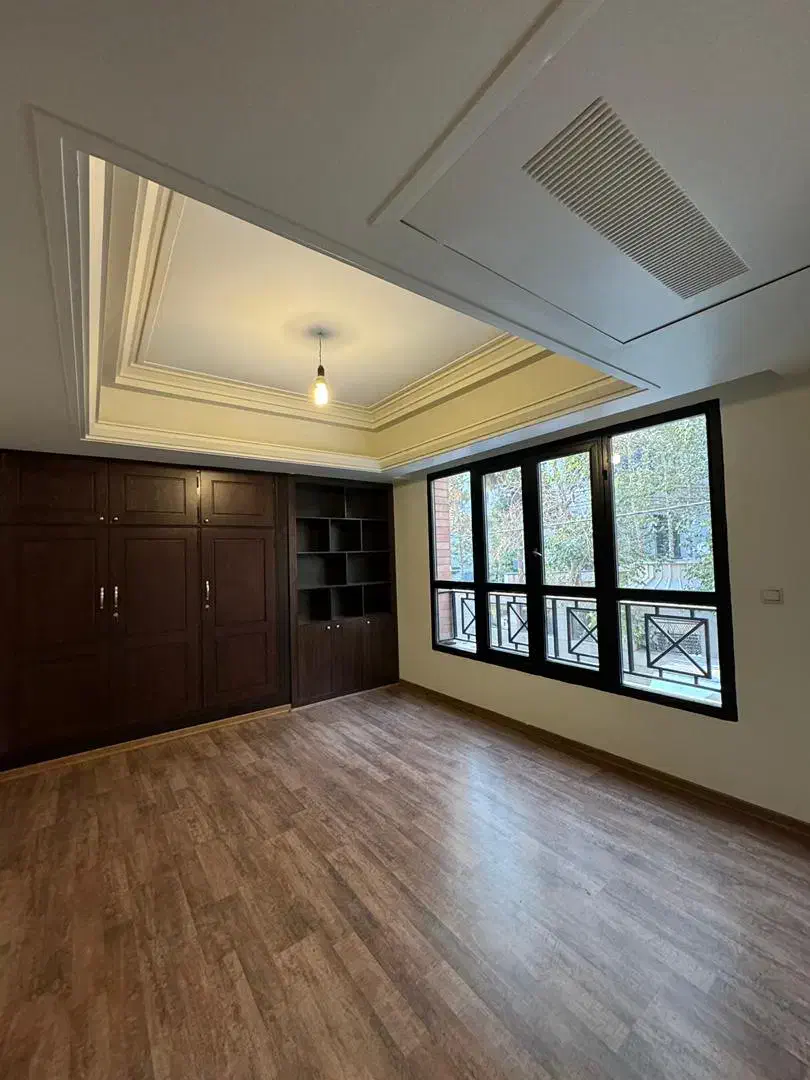 محمودیه تک واحدی ۲۴۰ متر ۴ خواب