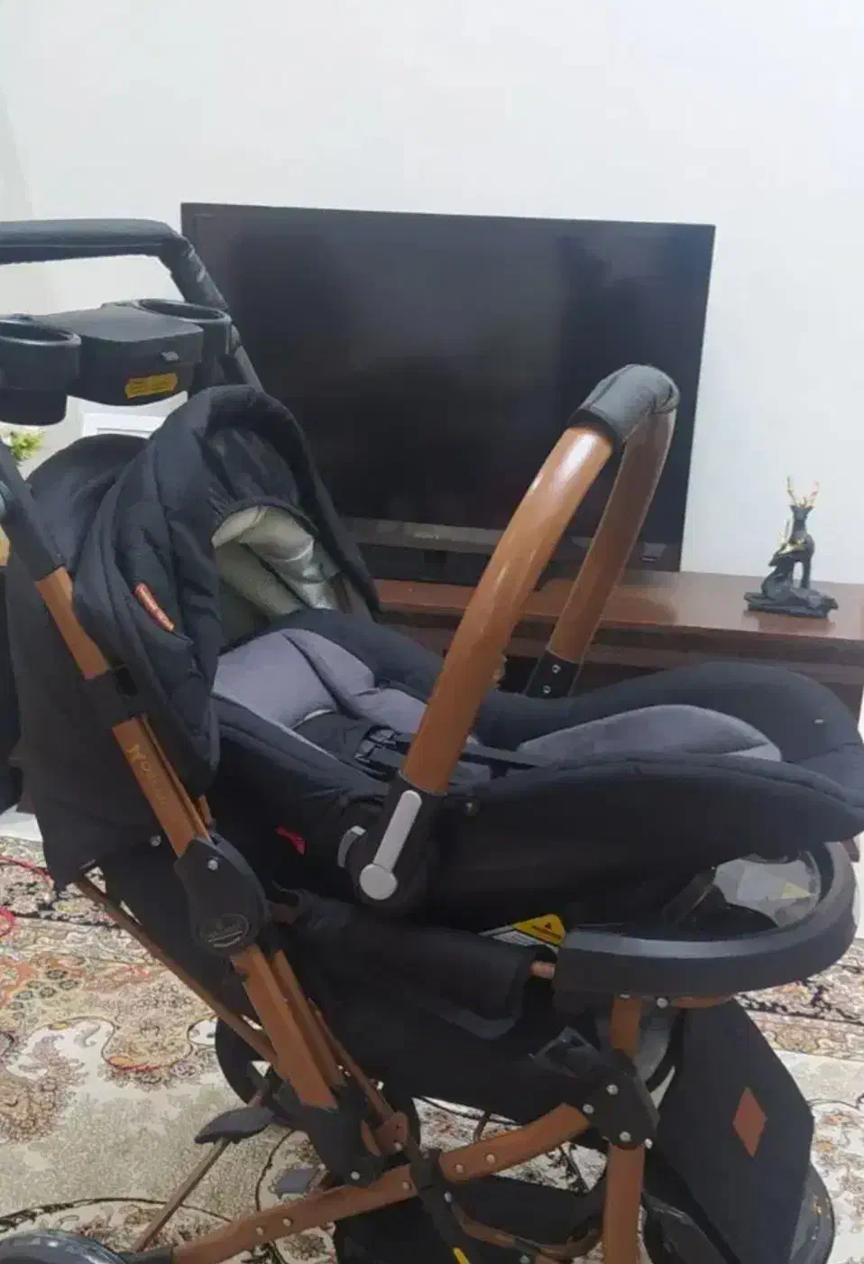 کالسکه و کریر|کالسکه و لوازم جانبی|شهریار, کرد امیر|دیوار