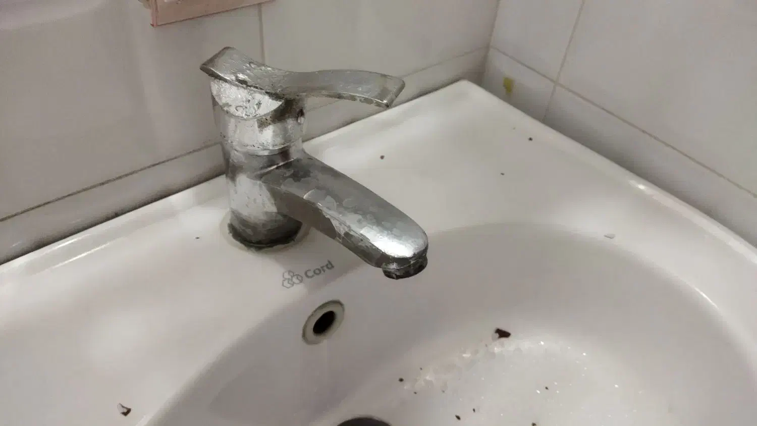 وسایل دستشویی|لوازم سرویس بهداشتی|هشتگرد, هشتگرد قدیم|دیوار